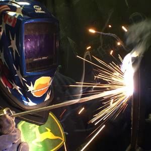 Meet your Posher, Daphne